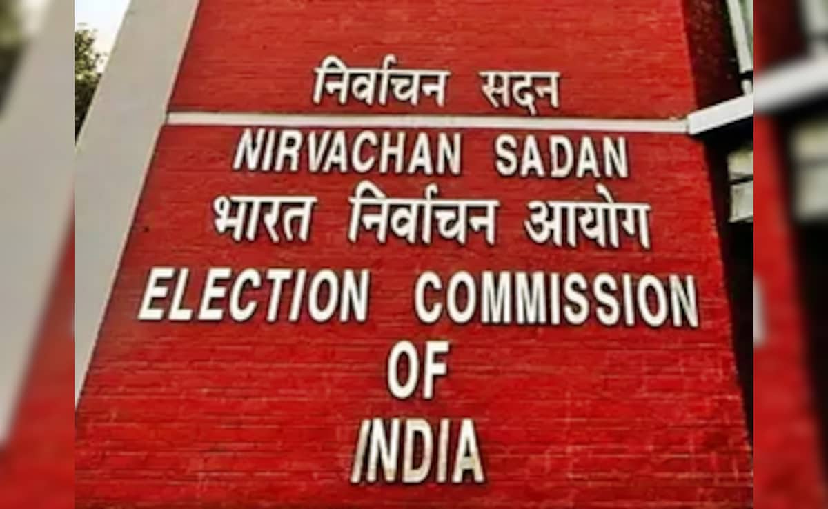 एमपी में वोटर लिस्ट विवाद: कांग्रेस प्रवक्ता को दो वोटर आईडी जारी, चुनाव आयोग से जांच की मांग