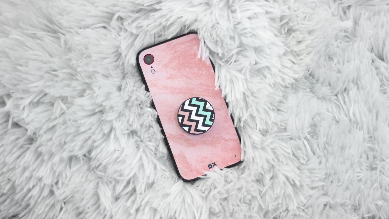 Stylish mobile accessories that elevate the way your device looks instantly Stylish mobile accessories that elevate the way your device looks instantly