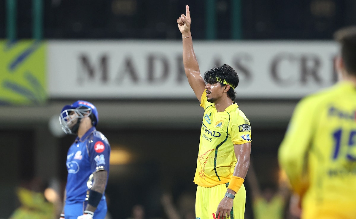 CSK vs MI LIVE Score, IPL 2026: CSK Debutant Takes 1st IPL Wicket; Suryakumar Yadav Flatters To Deceive