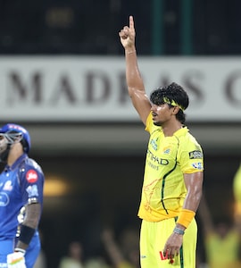 CSK vs MI LIVE Score, IPL 2026: CSK Debutant Takes 1st IPL Wicket; Suryakumar Yadav Flatters To Deceive