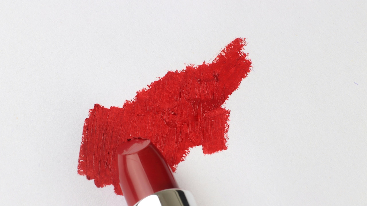 How To Choose The Perfect Lipstick For Wheatish Skin Tones