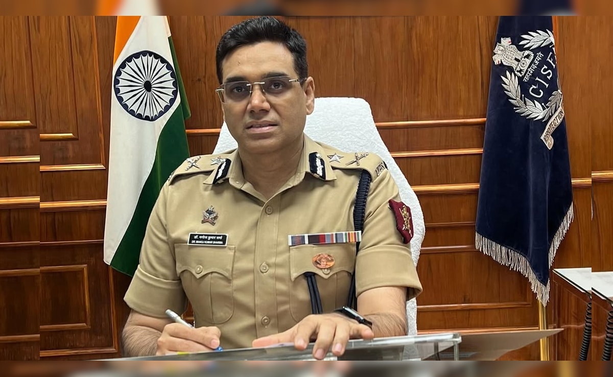 '12वीं फेल' फेम IPS मनोज शर्मा बने मुंबई के नए जॉइंट CP, महाराष्ट्र में 24 आईपीएस के तबादले, देखें पूरी सूची