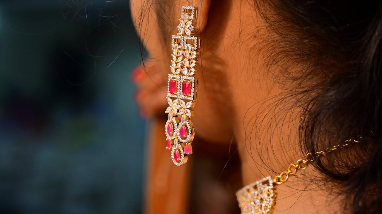 Trendy Kashmiri Earrings Myntra EORS Deals Trendy Kashmiri Earrings Myntra EORS Deals