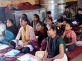 राजस्थान: स्कूल की जर्जर बिल्डिंग ध्वस्त, पर नया भवन कब बनेगा? कहीं मंदिर तो कहीं खुले में लगती क्लास