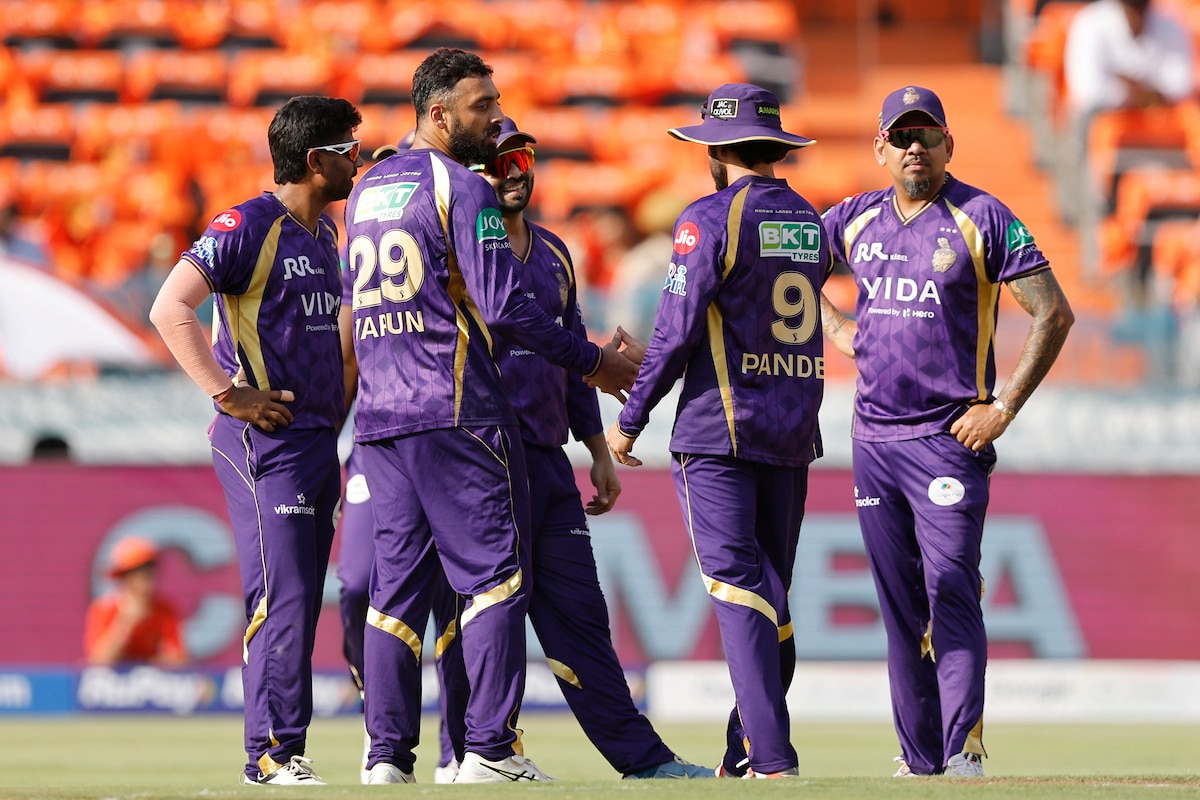 IPL 2026 Live: Varun Chakaravarthy Shows True Mettle, Grabs 3rd Wicket vs SRH