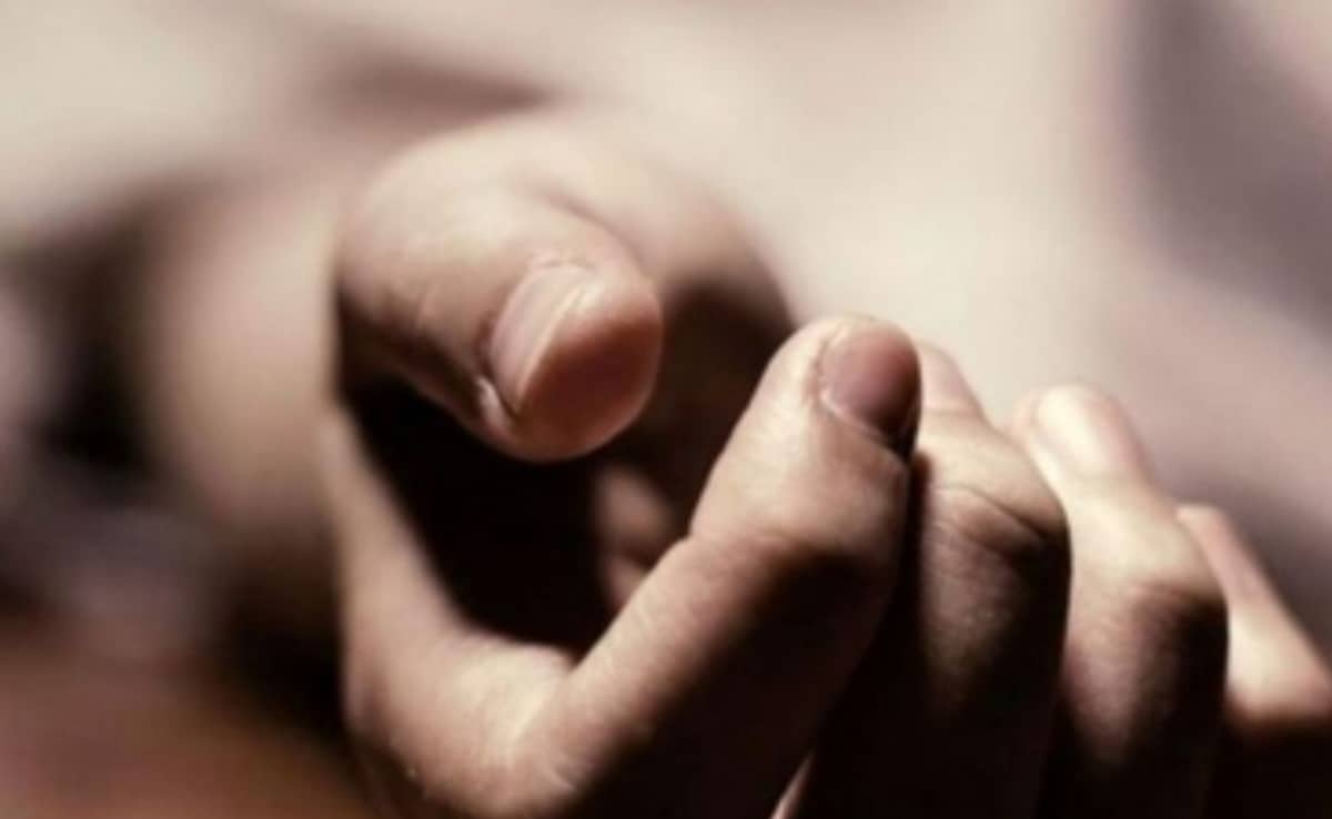 झारखंड: पूर्व नक्सली कमांडर की बेरहमी से हत्या, पत्थर से कूचलकर बिगाड़ा चेहरा