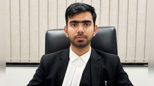 पापा, जीना मुश्किल हो गया है... बेटे के फोन पर अलवर आए थे पिता, दिल्ली जज सुसाइड केस में पत्नी पर गंभीर आरोप