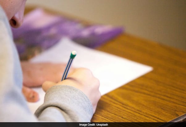 UP Home Guard PST Admit Card 2026: यूपी होम गार्ड भर्ती परीक्षा का एडमिट कार्ड जारी, ऐसे करें डाउनलोड