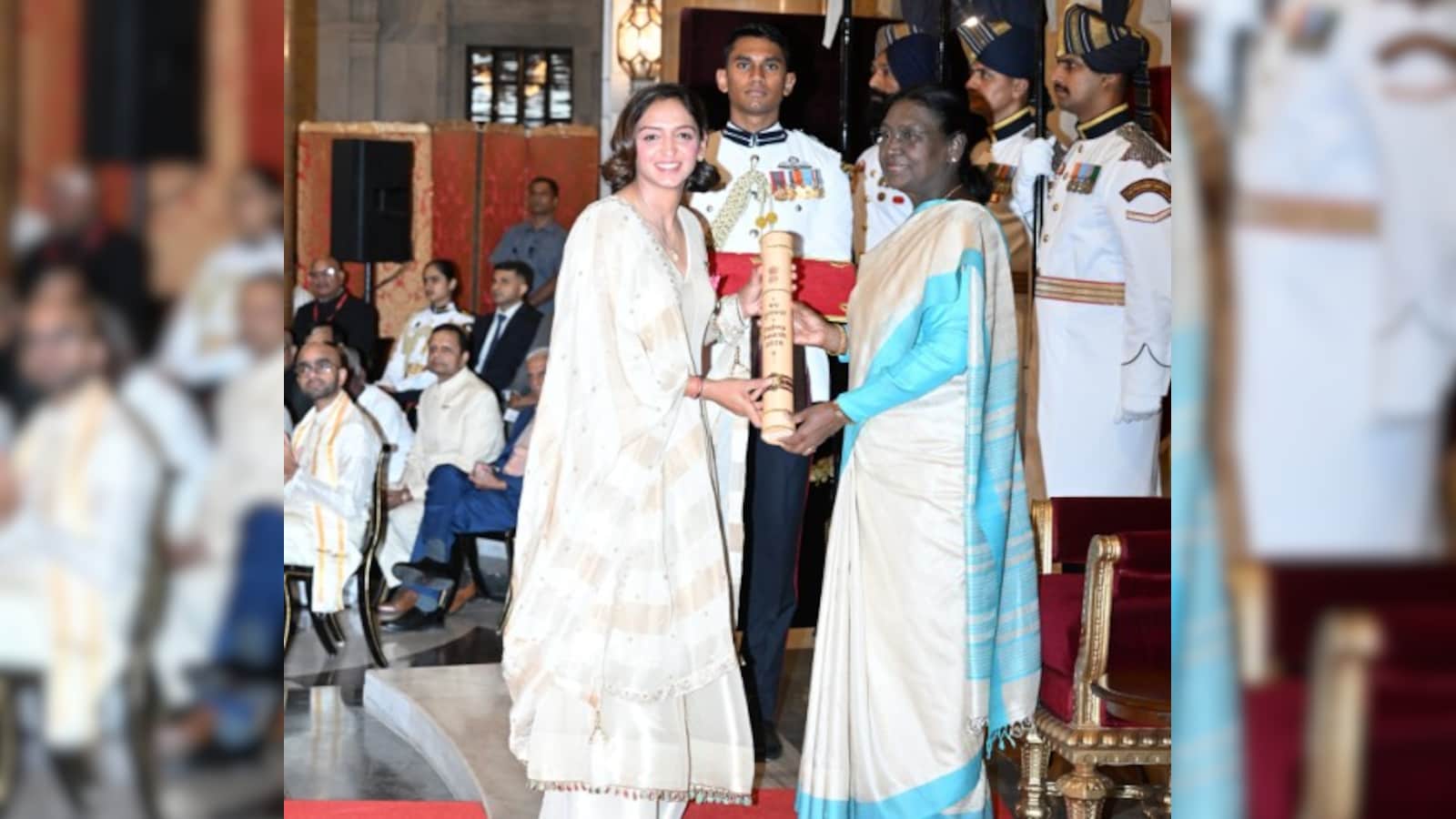 शानदार खेल का हरमनप्रीत कौर को मिला इनाम, राष्ट्रपति ने पद्म श्री से किया सम्मानित