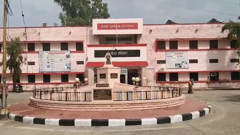 Rajasthan: 108 एम्बुलेंस में ऑक्सीजन खत्म होने से मरीज की मौत, अस्पताल प्रशासन पर लापरवाही के आरोप
