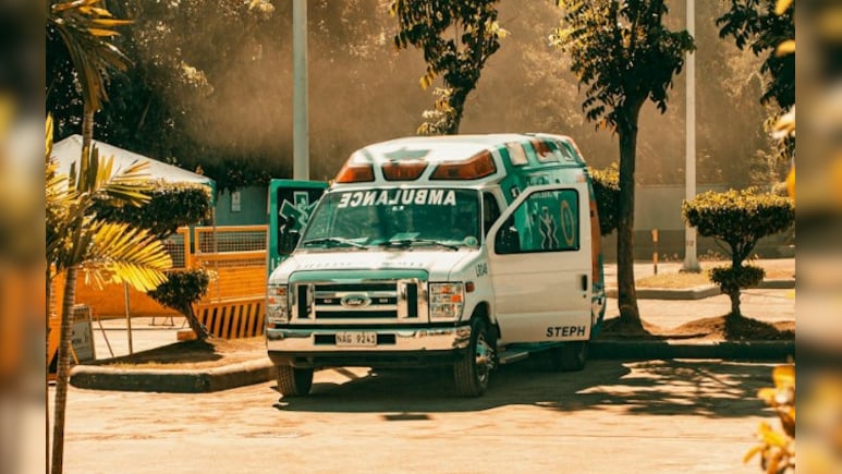 Do you know: 'AMBULANCE' का फुल फॉर्म क्&zwj;या है, इसे क्&zwj;यों उल्&zwj;टा लिखा जाता है?