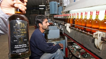 पाकिस्तान से 50 साल बाद फिर शुरू होगा शराब का निर्यात, अंग्रेजों ने बनाई थी कंपनी- भुट्टो ने लगाया था बैन
