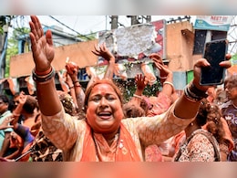 बंगाल में बीजेपी ने महिलाओं को जिताने में भी मारी है बाजी, यहां भी पिछड़ गई ममता बनर्जी की पार्टी