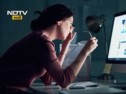 Hypertension Symptoms: 60 मिनिटांचं स्क्रीनटाइम आणि 1 कॅन एनर्जी ड्रिंक; तुमच्या हृदयाला बनवतंय पोकळ? डॉक्टरांनी दिला गंभीर इशारा