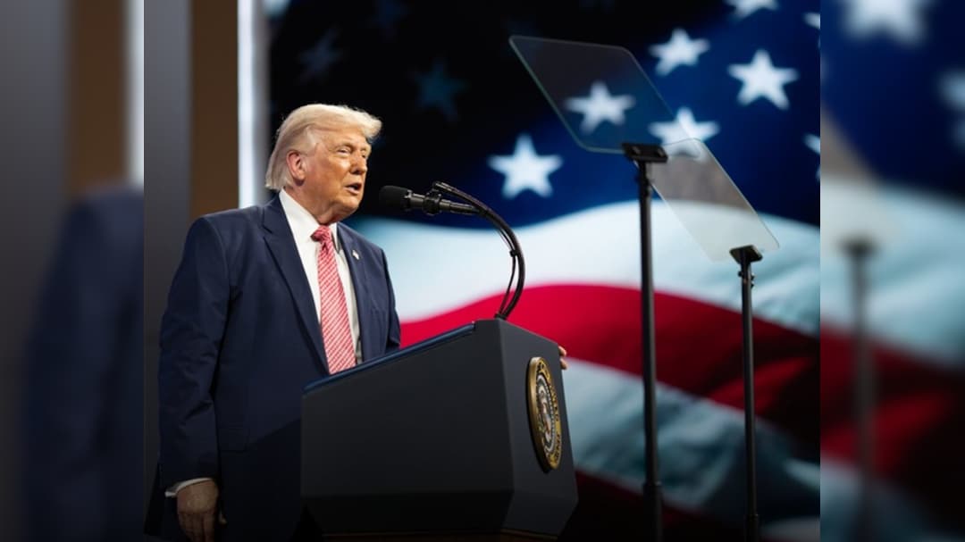 Donald Trump's Midnight Truth Social Barrage Amplifies Conspiracies, Targets Rivals: Report