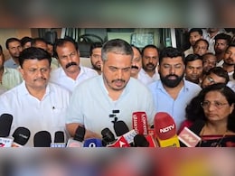 "महाराष्ट्र में हर घंटे हो रहा है एक बलात्कार"- पुणे रेप कांड को लेकर रोहित पवार ने सरकार को घेरा