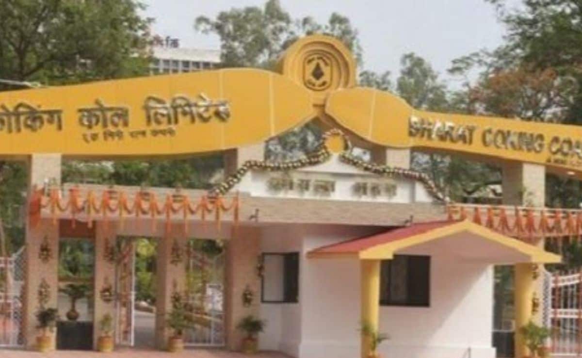 BCCL में नौकरी दिलाने के नाम पर 200 लोगों से ठगे 20 करोड़, जाल में फंसी कांग्रेस महिला नेता ने भी गंवाए 24 लाख