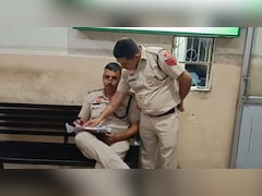 सोनीपत ट्रिपल मर्डर: TDI फ्लैट्स में पत‍ि-पत्‍नी और मह‍िला का मर्डर, सिक्योरिटी गार्ड ने चाकू से क‍िया हमला