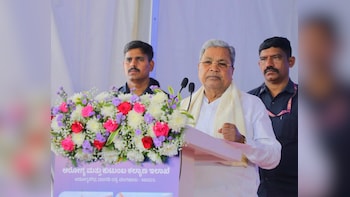 Karnataka Power Tussle: Siddaramaiah Summoned To Delhi; DK Shivakumar May Be Offered Home Ministry, Says Report