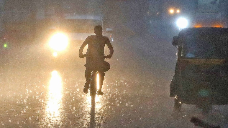 Rajasthan Weather: राजस्थान में भीषण गर्मी के बीच मिलेगी राहl, एक्टिव हुआ नया पश्चिमी विक्षोभ, आंधी-बारिश का अलर्ट जारी