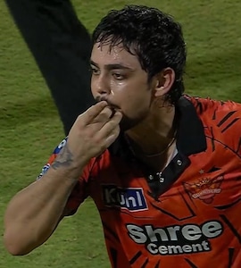 Ishan Kishan Does Whistle Podu, Taunts CSK Fans After Guiding SRH To IPL 2026 Playoffs