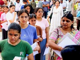NEET UG Re Exam Fee Refund 2026 : क्या आपके खाते में अभी तक नहीं आया रिफंड? जानिए कहां हुई है मिस्टेक