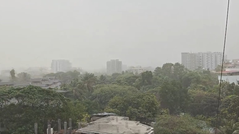 Massive Dust Storm Hits Kalyan-Dombivli, Panvel And Mumbai Suburbs &mdash; Watch Videos