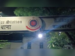 भद्दे कमेंट किये, बांस से पीटा, कपड़े फाड़े... दिल्&zwj;ली के नेहरू प्&zwj;लेस में नॉर्थ-ईस्ट की दो लड़कियों से बदसलूकी