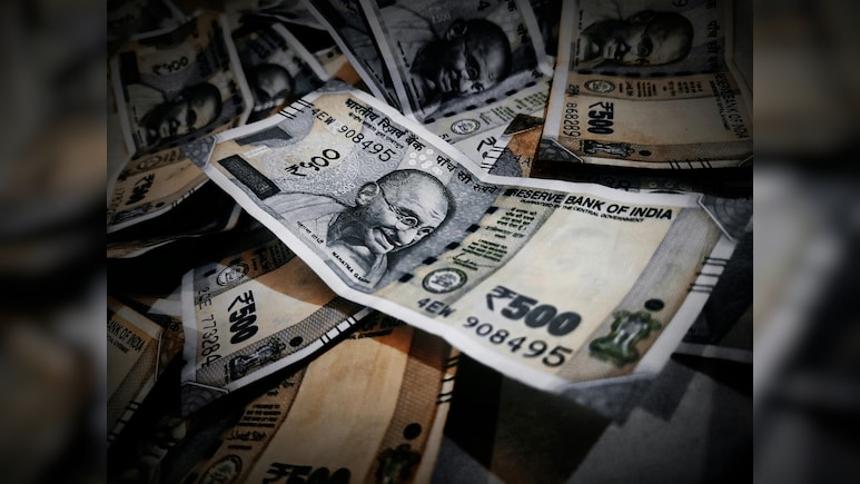 FPI Outflows Near Rs 33,000 Crore In May On Weaker Rupee