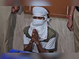 गुरुग्राम में महिला ने ऑफिस जाने को बुक की कैब, ड्राइवर ने बीच रास्ते में शुरू की गंदी हरकत; गिरफ्तार