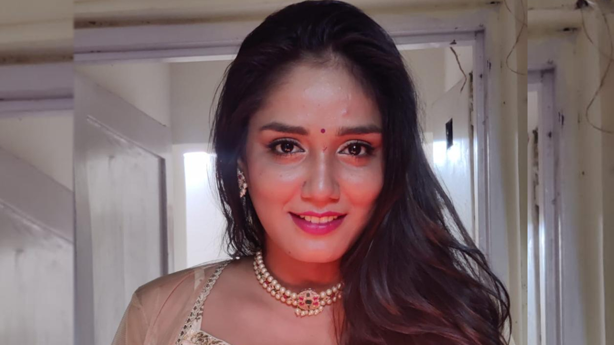 ट्विशा शर्मा केस: समर्थ सिंह डिस्ट्रिक जज के कोर्ट रूम में सरेंडर करने पहुंचा