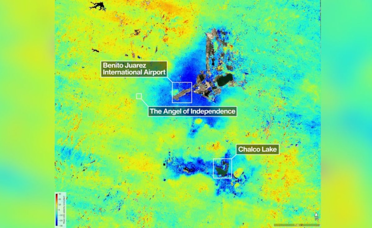 New data from NISAR shows where Mexico City and its environs subsided by up to a few centimeters per month (shown in blue) between Oct 25, 2025, and Jan 17, 2026.