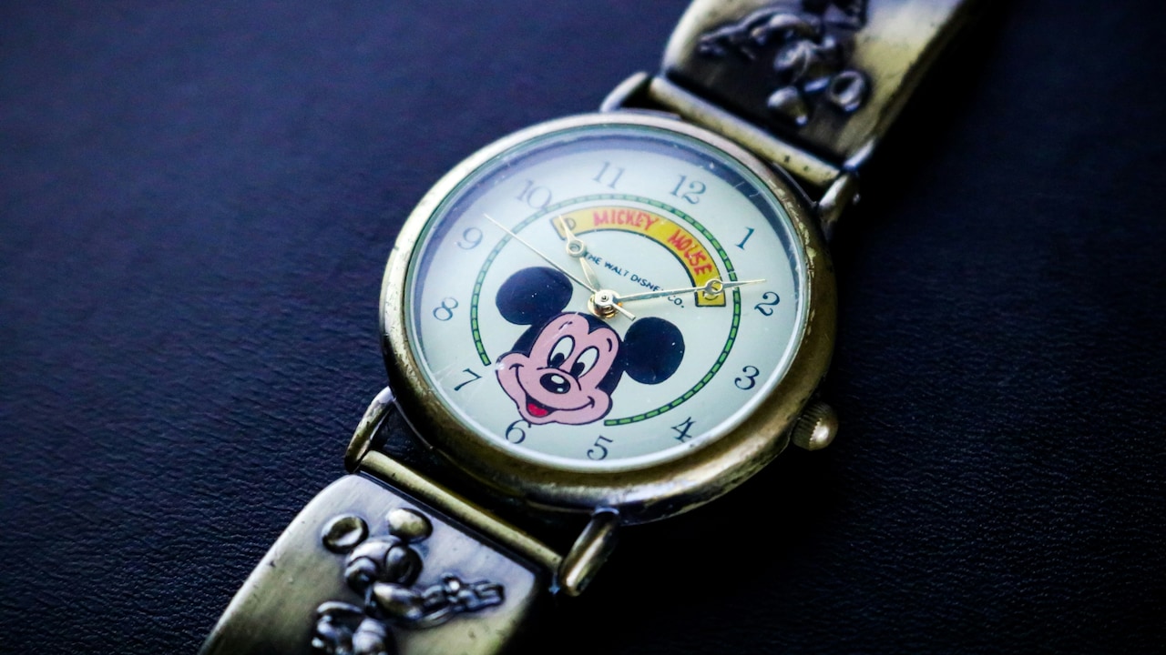 Top 5 Analog Watches For Kids Under ₹1000 On Amazon