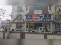 Bihar: '75 हजार कमाता है बेटा, पुलिस हमारे घर में है...' बेतिया में बेटी ढूंढने निकले पिता को दरोगा के परिवार ने धमकाया