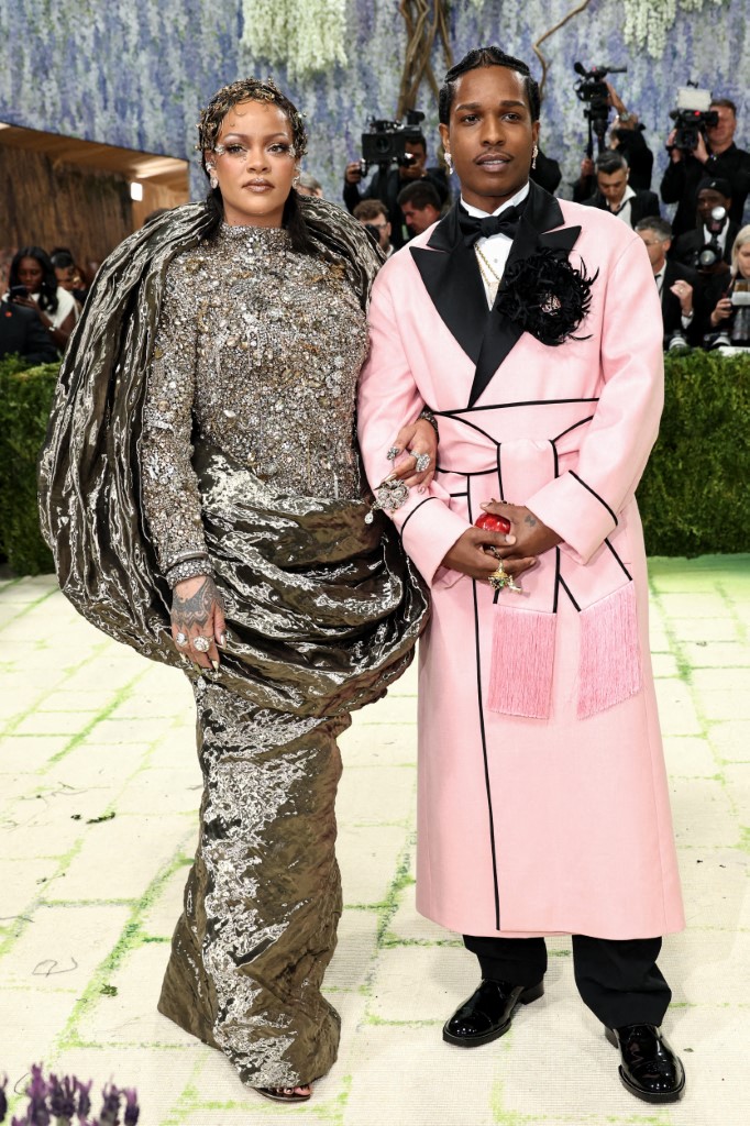 A$AP Rocky’s Shocking Comment At Concert Has Fans Asking Rihanna To Leave Him