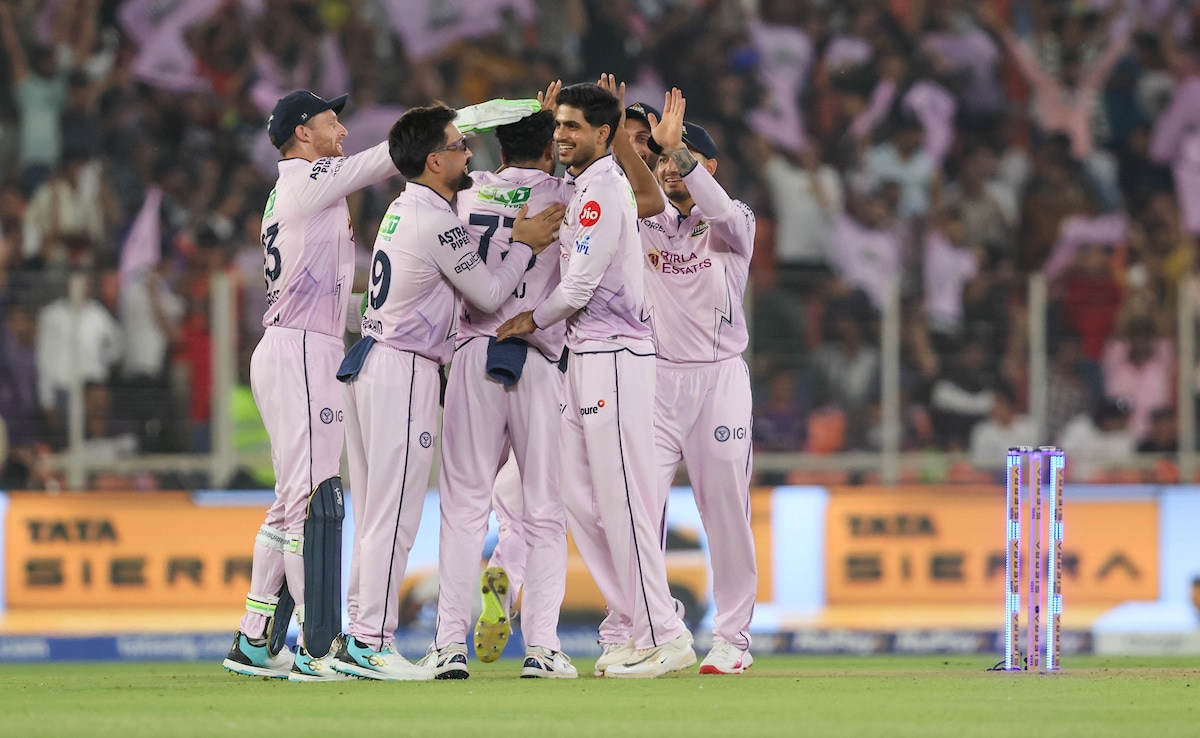 GT vs SRH LIVE Score, IPL 2026: Abhishek Sharma, Travis Head Left Shell-Shocked By Mohammed Siraj, Kagiso Rabada; SRH 2 Down In 2 Overs