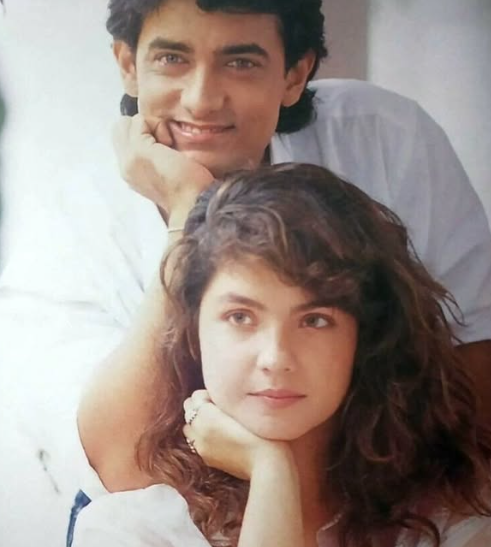 Pooja Bhatt's Throwback 'Impromtu' Pic With Aamir Khan. Internet Says <i>Dil Hai Ke Manta Nahin</i>