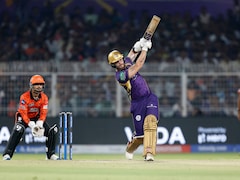 SRH vs KKR LIVE Score, IPL 2026: SRH Opt For Strange Bowling Tactic As KKR Begin 166-Run Chase