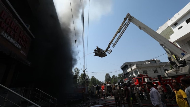 Massive Fire At Shop In J&K's Akhnoor, Items Worth Lakhs Destroyed
