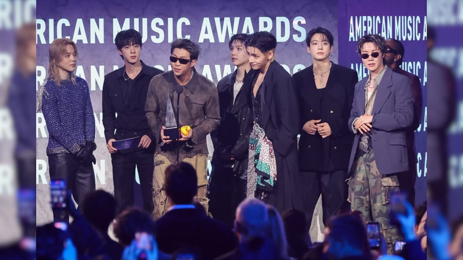 BTS Returns To American Music Awards After 5 Years And Dominates the Night BTS Returns To American Music Awards After 5 Years And Dominates the Night