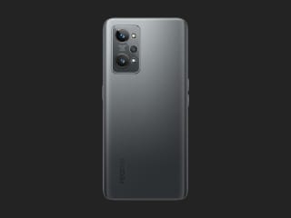 15 हजार सस्ता खरीदें Realme का 50MP ट्रिपल कैमरा वाला स्मार्टफोन!