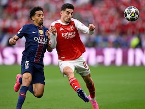 PSG vs Arsenal LIVE Score, Champions League Final: Marquinhos Last-Gasp Tackle Prevents Arsenal From 2-0 Lead | PSG 0-1 ARS