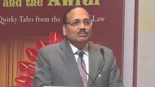'हमारी अदालतों के किस्से भी बाहरी अदालतों जैसे मजेदार', CJI सूर्यकांत की तुषार मेहता को सलाह-लाइब्रेरी भरने के लिए बहुत कंटेंट है