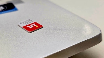 Vodafone Shares Jump 8% Amid Plans To Consider Fund Raising