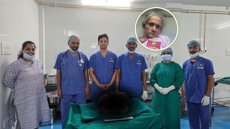 रत्नागिरी में डॉक्टरों का कमाल: 70 वर्षीय महिला के पेट से निकाला 11 KG का ट्यूमर, मिली नई जिंदगी