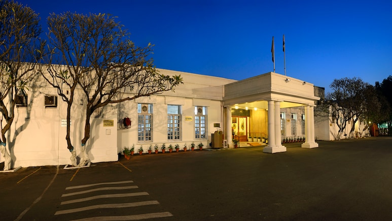 Delhi High Court Judge Withdraws From Hearing Gymkhana Case