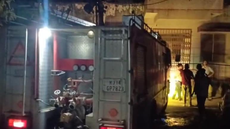 Banswara MG Hopsital Fire: बांसवाड़ा के एमजी हॉस्पिटल में आग, साजिश या हादसा? अस्पताल में मचा हड़कंप