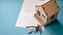 Man Pays Off Home Loan 8 Years Early, Friends Call It 'Stupid' Financial Decision