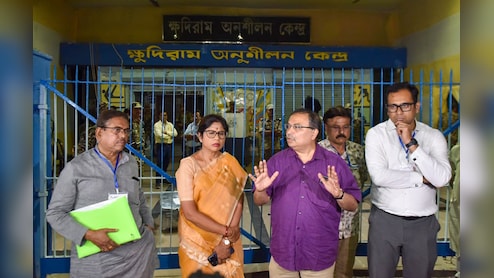तो सिस्टम पर से भरोसा उठ जाएगा... TMC ने चुनाव आयोग से कहा- स्ट्रॉन्ग रूम CCTV का चौबीसों घंटे एक्सेस दीजिए