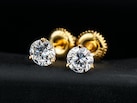 70% से 80% तक के डिस्काउंट में खरीदें ये खूबसूरत और स्टाइलिश Gold-Plated Earrings, डिज़ाइन देख हो जाएंगे फिदा